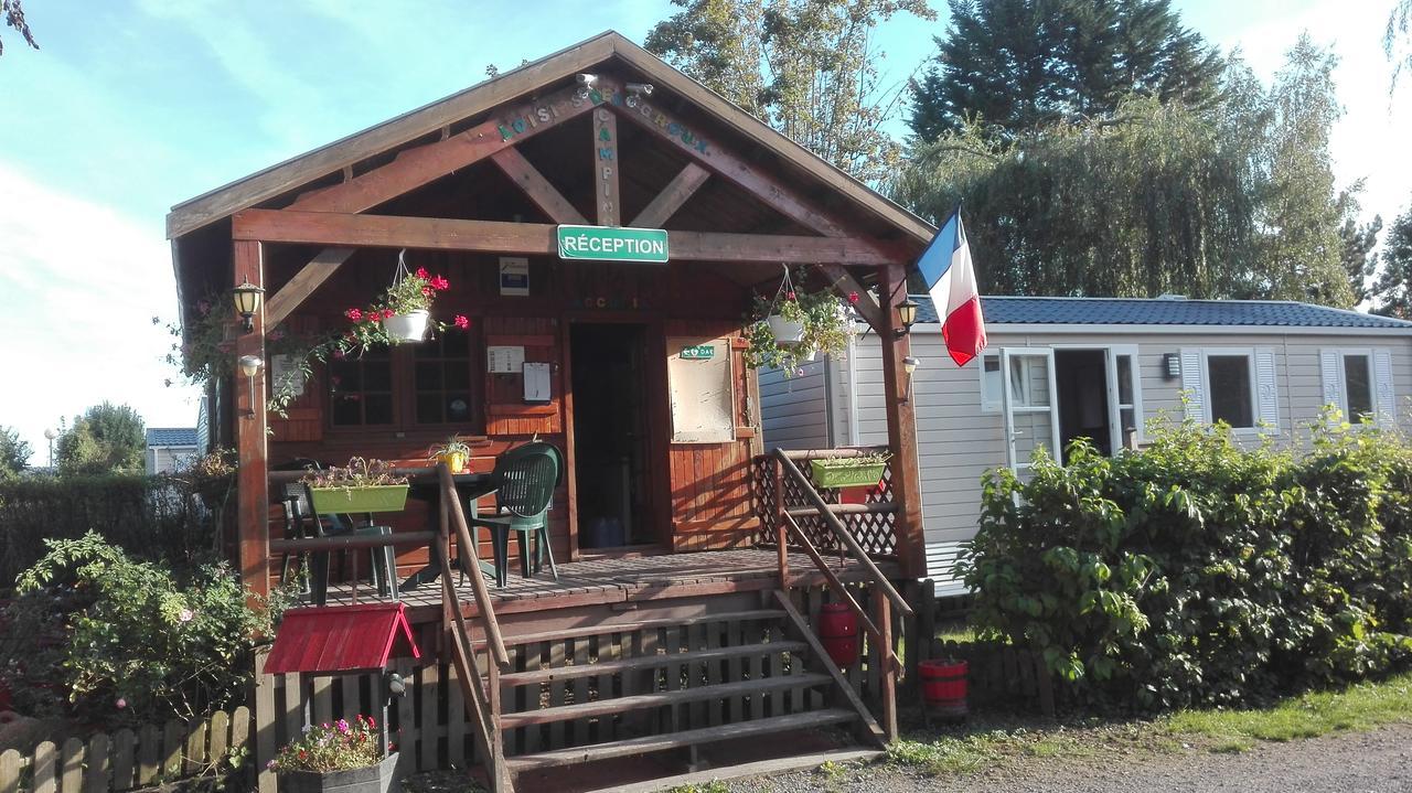 Camping Loisirs Des Groux Mousseaux-sur-Seine Экстерьер фото