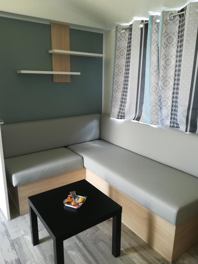 Camping Loisirs Des Groux Mousseaux-sur-Seine Экстерьер фото