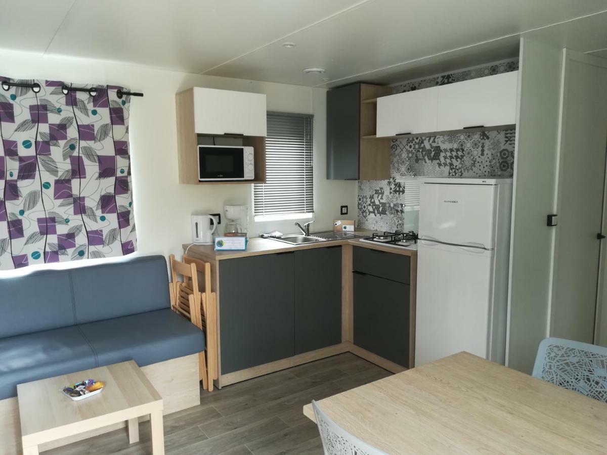 Camping Loisirs Des Groux Mousseaux-sur-Seine Экстерьер фото